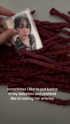 u guys are killing me in the comments #karina #aespa #kpop #fyp #trend 
