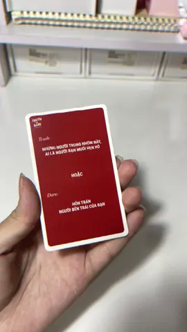 Tỏ tình với cruss không hề khó , đã có tụi bạn thân lo 🤣 #bobai #drinkinggame #truthordare #thathaythach #loihaylem #bobaibanhcuon #bobainhomban #engunbox #xuhuong 