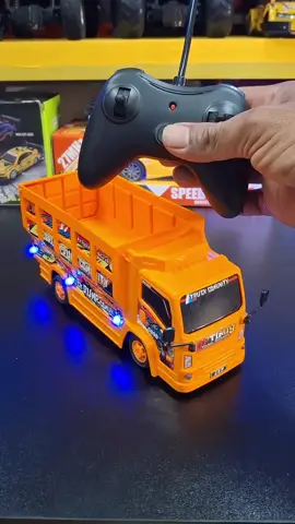 mobil rc truk oleng ada bunyi telotetnya#mainan #mobilrc #mobilremot #rctruk #rctrukoleng #mainananak #mainanmobilmobilan 