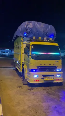 #drivermuda  #fyp  #hjjgroup  #jambistyle  #sawitsumatra  #brondolanbalap  #cantermaniaindonesia 