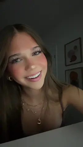 was really intoooo meeee #Jesuslovesyou #Jesus #fyp #lip #lipsync #audio #audiotouse #hairstyle #lipcombo #cleo 