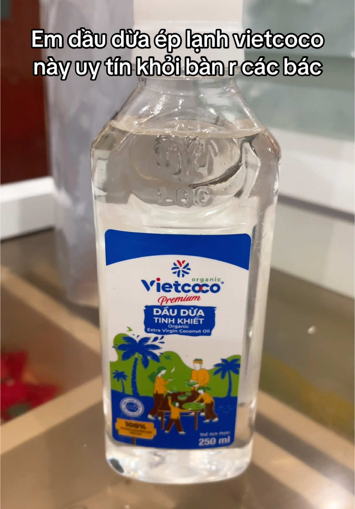 Dầu dừa tinh khiết organic ép lạnh Vietcoco #daudua #dauduanguyenchat #organic #vietcoco 