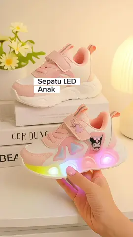 Rekomendasi sepatu LED Anak.. #sepatu #sepatuled #sneakers #sepatuanak #ootdanak 