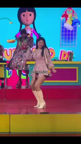 las bonitas con las bonitas 😽 #zully #gatchurras😺💘 #fyp #kick #clip @Zully 