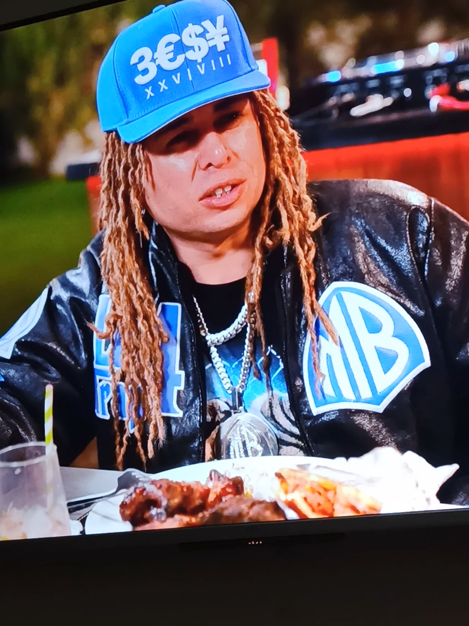 CONFIRMO. TODOS LOS QL RAPEROS // ENTEROS CAGAOS CON LA MUSICA QL.  cuánto sabe.  @Marlon Breeze  #tipicochileno #chile #puentealto #rapchileno #rap 