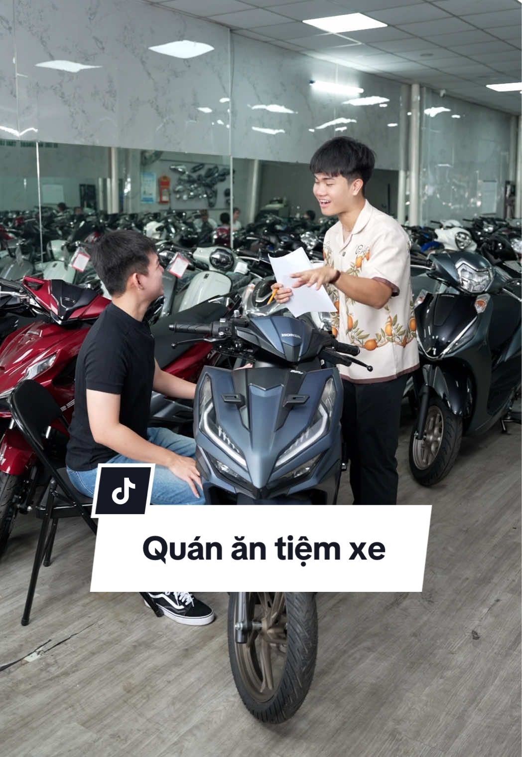 Khi tiệm xe là một quán ăn #anhmatvuong #amvm 