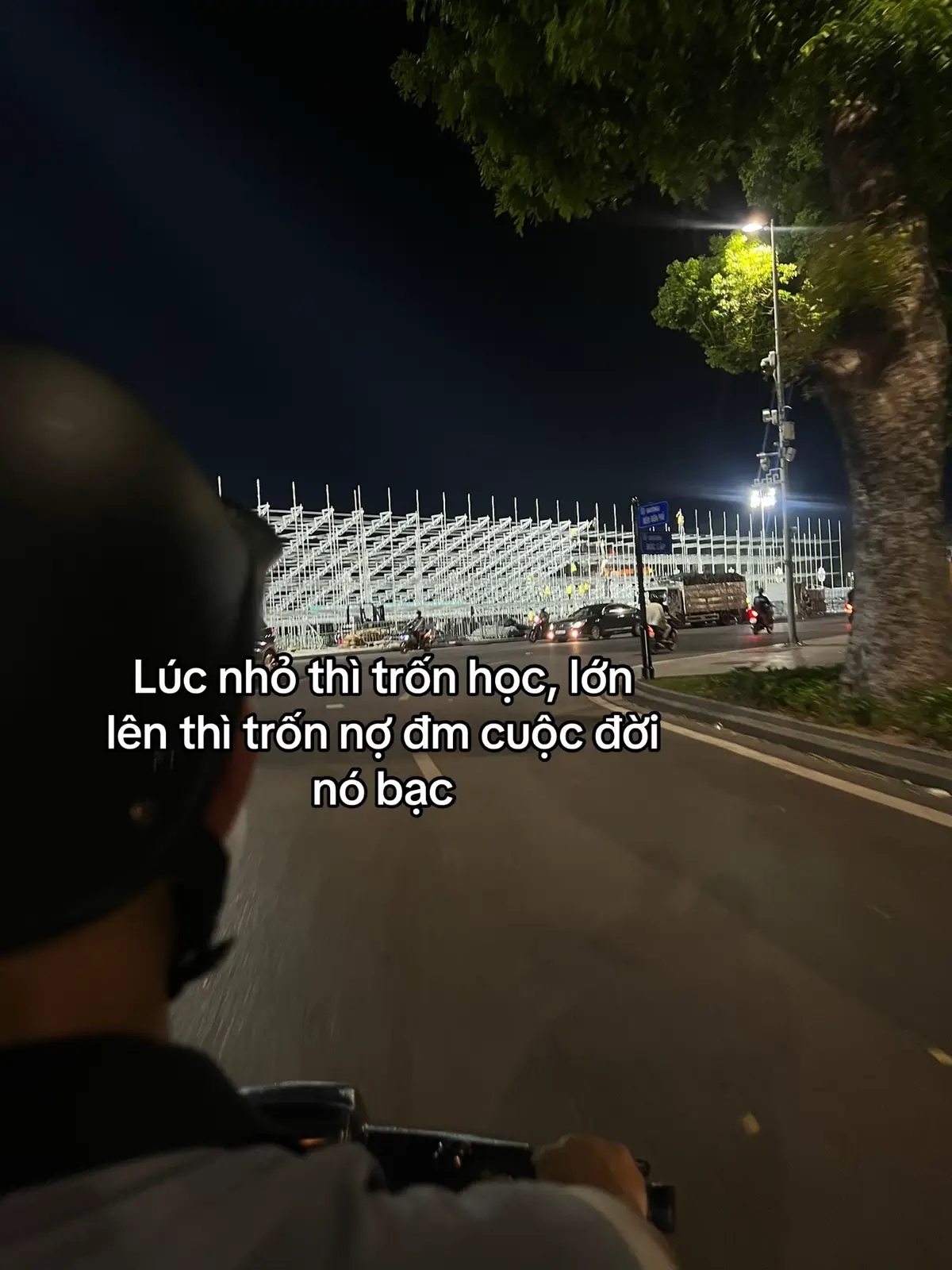 Lúc nhỏ thì trốn học, lớn lên thì trốn nợ dm cuộc đời nó bạc