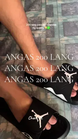 Lakas ng dating ng mga boys dahil sa tsinelas na ‘to🥹  200 langg😭#slippersforboy #LIVEIncentiveProgram #LIVECanBeEasy #PaidPartnership 