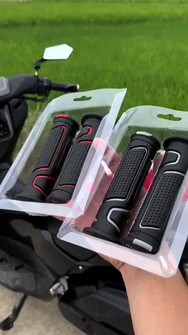 palitan mo na rin handle grip mo tol #motorcycle, #accessories, #tiktokshop, #handlegrip #foryou 