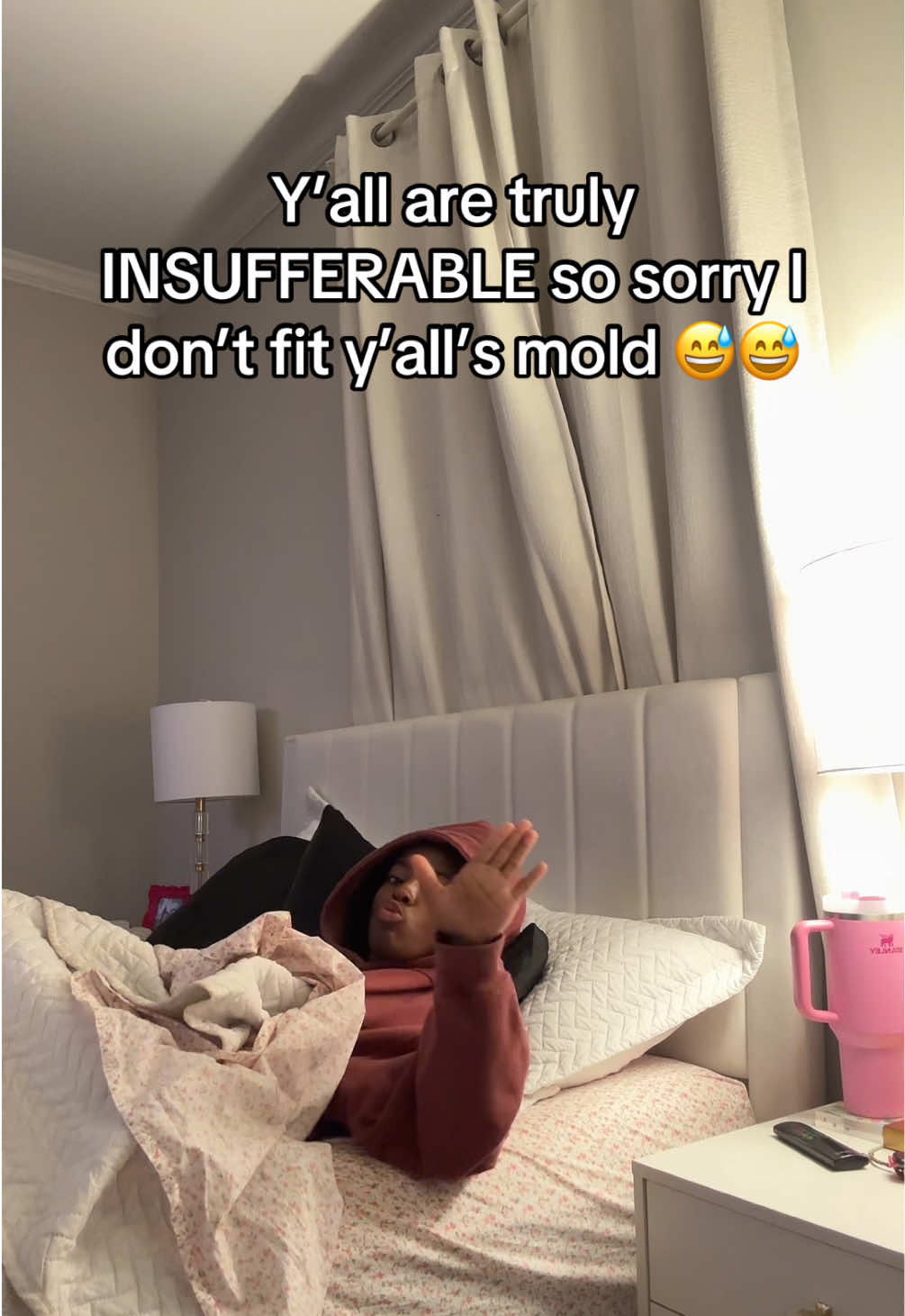 Most of yall are ADULTS please grow up and scroll 💋🍑