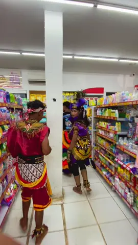 apapun kegiatan nya njajan tetap nomor 1🤪