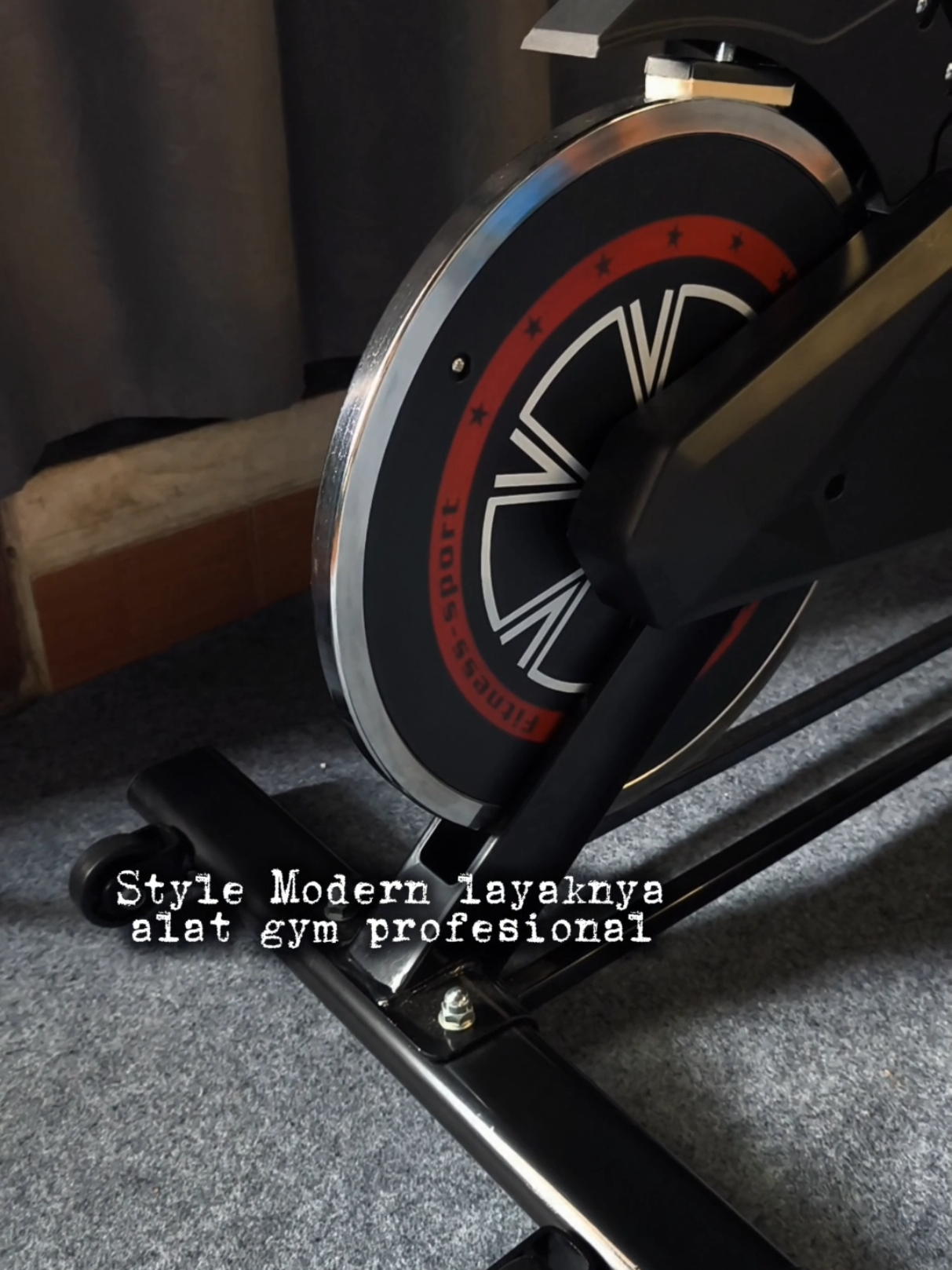 Sepeda statis bisa juga digunakan untuk terapis persendian dan pernapasan layaknya bersepeda . #alatolahraga #sepedastatis #spinbike #kesehatansendi #kesehatanjantung #workout #sepeda #membentukotot 