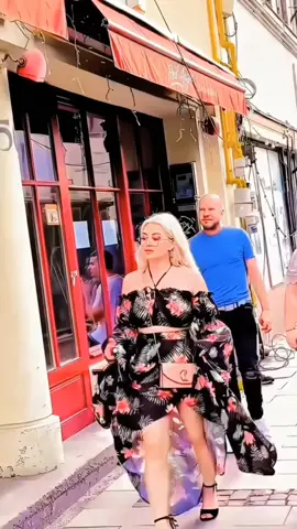 The funniest reaction of everyone !! #BushManPrank #BushPrankUSA #AmericanPrank #StreetPrankUSA #HiddenPrank #FunnyInTheUSA #PrankCulture #LaughInAmerica #OnlyInTheUSA #MadeForUSA #USPranksters #LOLUSA #ScarePrankUSA #ViralInAmerica #USAStreetComedy