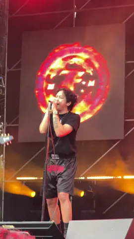 Kami belum tentu #feast @Hindia @.Feast  