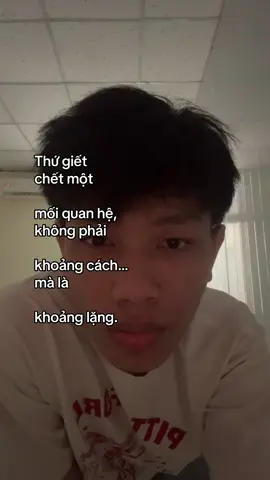 khoảng cách khiến ta nhớ, khoảng lặng khiến ta quên. #foryou #tiktok #fyp 