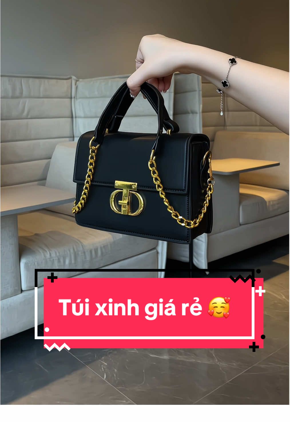 Túi xách nữ, túi khoá xoay 3 ngăn kèm 2 dây đeo size20, chiếc túi xách mà chị em nào cũng nên có 1c trong tủ đồ của mình ạ 🥰 #mieustore #tuixinh #xuhuong #reviewtuixach #tuithoitrang #quatangbangai #tuideocheo #tuidep #tuixachnu #tuideovai 