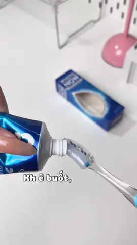 Làm sáng 🦷tại nhà, vừa thơm kh ê buốt  #closeup #closeupwhitenow ##closeupvn #closeupwhitenow #trangbattong3x #HợpTácCùngUnilever 