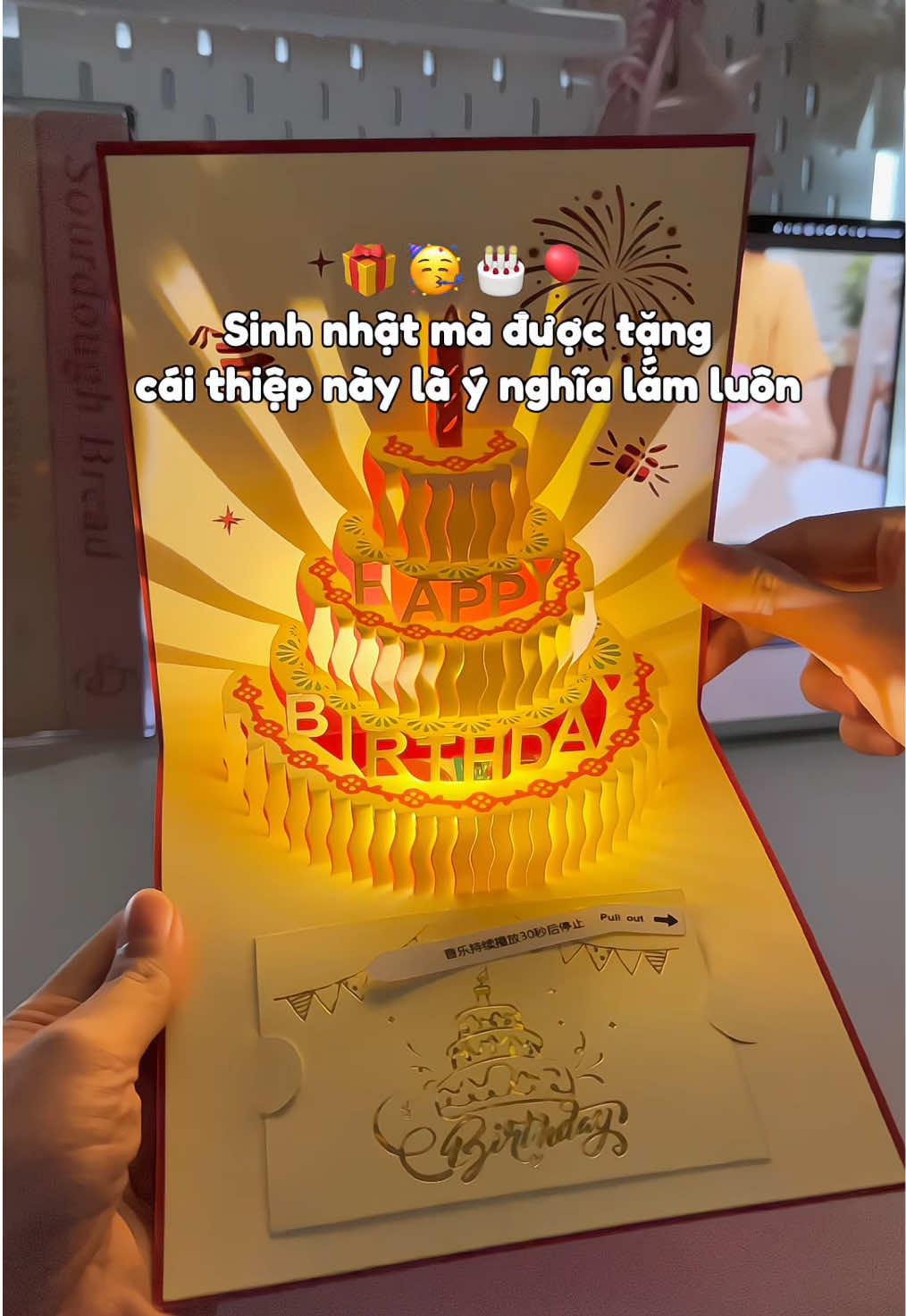 Đây là máy triệu hồi niềm vui 🤩✨✨. 23 tủi gồi mà được tặng cái thiệp sinh nhật này vẫn vui xễu #thiepsinhnhat #thiepsinhnhatphatnhac #thiepsinhnhathandmade #thiepsinhnhat3d #gift #quatang 