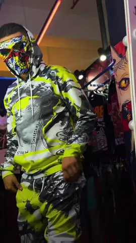 По наличию , размерам и ценам уточнять на What’s App + 7 771 455 46 70 •г. Алматы,  ТД ARBAT, улица Наурызбай батыра, 50 бутик 92 •График работы : с 11:00 до 19:00  •Доставка по городу и странам СНГ