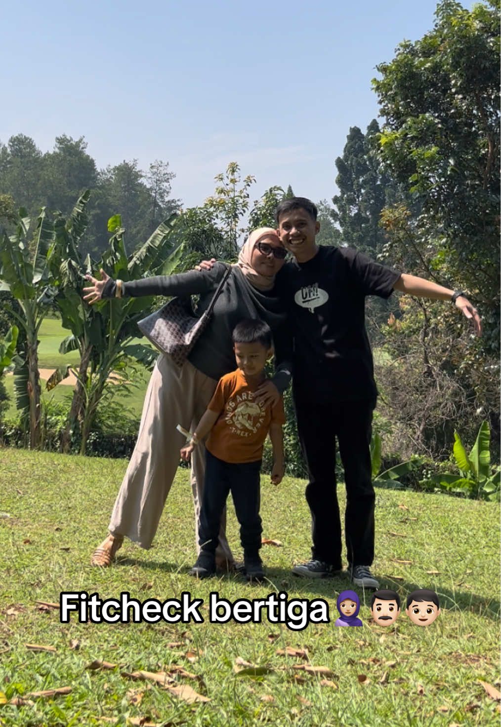 Happy todayyy #newbieparents #family #qualitytime #bandung 