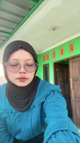 outfit ngedate bareng ayang sesimple ini tp tetep cakep gasii? kalo mau check out yu di keranjang kuning 😍🫶🏻 #fyp #fitcheck #affiliatemarketing 