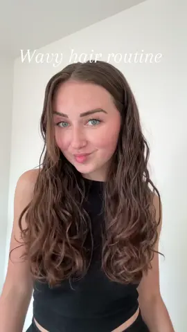 Sunday = Hair wash day @Les Secrets de Loly ✨ en partenariat avec Les Secrets de Loly  #lessecretsdeloly #partenariat #hairwashday #curly #wavyhair #hairtok #cheveuxbouclés 