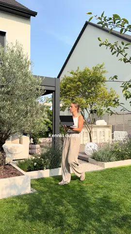 Stabiles WLAN bis in die letzte Gartenecke? Anzeige | Ich hab lange gesucht, jetzt lauft's endlich! Der Deco X50-Outdoor von @tp-link bringt ultraschnelles WiFi 6 direkt nach draußen. Wetterfest, easy montiert und perfekt für Garten, Terrasse oder Gartenhaus. 🪻Arbeiten im Grünen, 🍿Filme im Liegestuhl, 🎶Musik beim Grillen... und das alles ohne Ladebalken! Link: https://www.amazon.de/dp/B0BVKZDF98?maas=maas_adg_E2EFCF9322F96EBD0F2B211395846E62_afap_abs&ref_=aa_maas&tag=maas #tplink #x50outdoor #garten #homeoffice