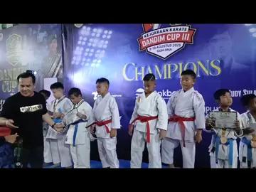 #Kejuaraan karate Dandim lebak cup III# KATA BEREGU USIA DINI 🥇GOLD MEDALS