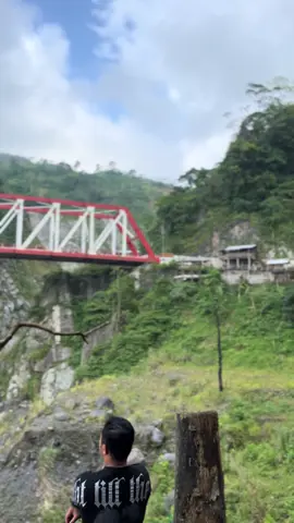 Tebing + Sungai + Jembatan 