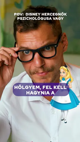 🛋️👸 Ha Marci lenne a Disney hercegnők pszichológusa, eléggé máshogy alakulnának a történetek. 😅 💬 Írd meg kommentben, melyik Disney hercegre férne rá egy terápia! 🗣️ #regiojáték #játék #játékbolt #disney #disneyhercegnők #terápia