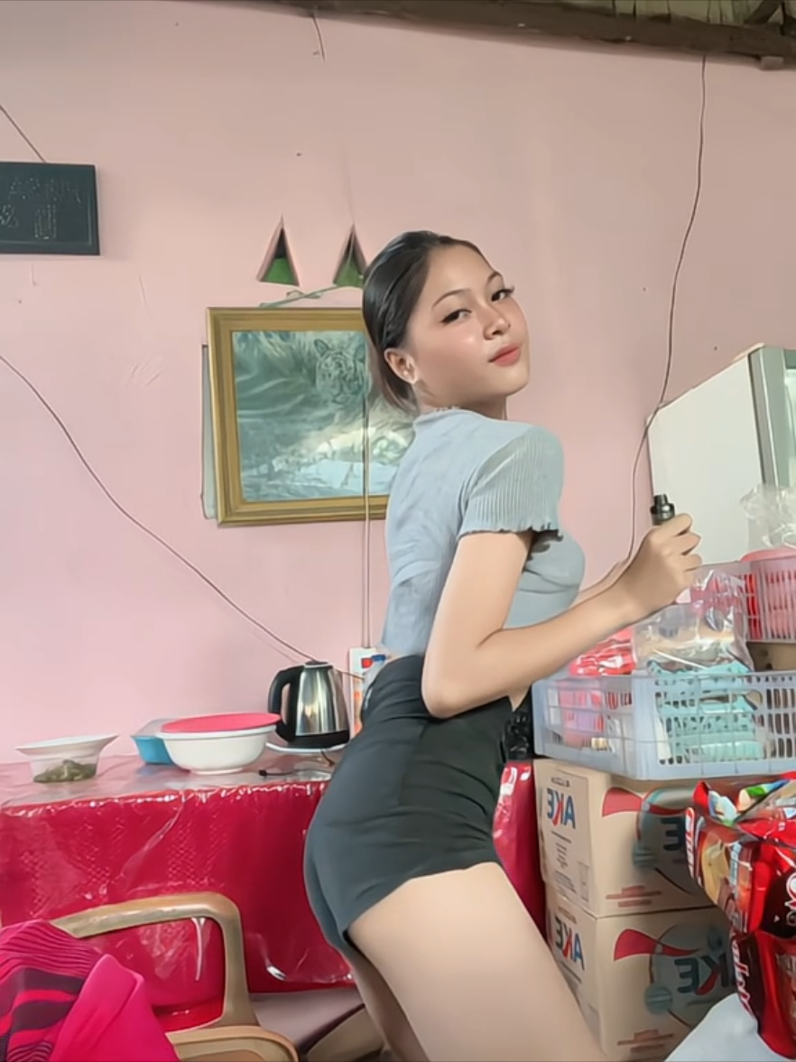 Kecil cabe rawit 💦💋💦#tiktoktobrut #rajagoyang17 #manadosadap🔥 @bngsaddbrklassss 