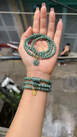 chuỗi lam  bay tự nhiên lu to+ ngũ điếu+ charm ti tan, chuỗi lam + lu, điếu* charm hoa@ 3.8.0