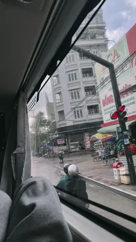 Trái tim còn đầy bão tố  Thì lấy đâu cuộc đời an nhiên🖤