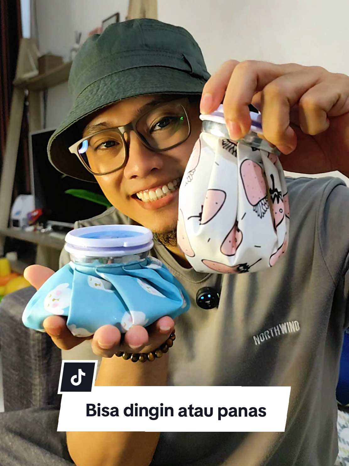 Alat kompres ini bisa bantu ngurangin nyeri ketika cedera atau bantu ngurangin nyeri perut ketika haid #kompres #kantongkompres #alatkompres #promogajian #wibgajian 