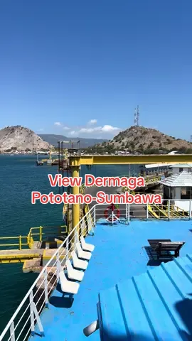 View Dermaga Pototano di Cuaca Cerah #pototano #view #harbour #sumbawa #fyp #fyppp #indonesia 