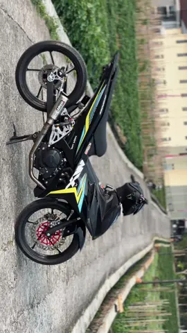 🤙🏼😝 #mxking150 #mxkingsolostyle #mxkingroadrace #mxkingsoloraya🔥 #foryou #viraltiktok 
