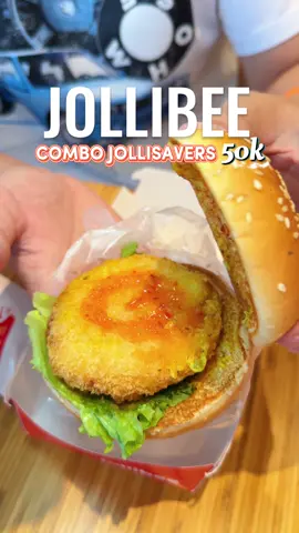 Nguyên một combo vừa có burger, bánh xoài đào và Pepsi như thế này mà chỉ có 50k thôi á hả :)) #Jollibee #JollibeeVietNam #JolliSavers #ancungtiktok #anngon #foryou #thinhhanh #annhanhnaugon #annhanh 