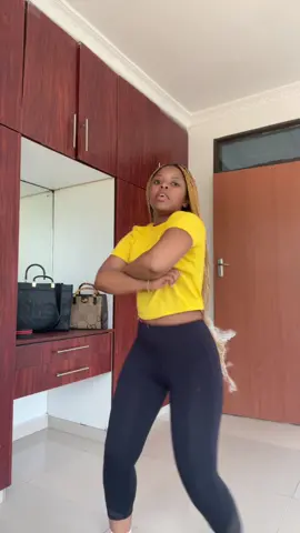 Spent my 2hours, learning new dance moves and i only managed to post 2🥰☺️🤭🤭more to come 🔥.oh and!! Happy Sunday y’all🌸🌸#malawitiktok🇲🇼 #roadto200k🔥 