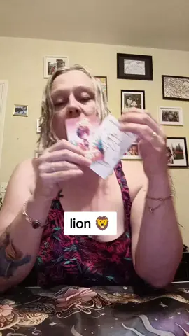 #lions #lion#voyancecartomancieguidance #voyancetiktok #guidancesentimentale 