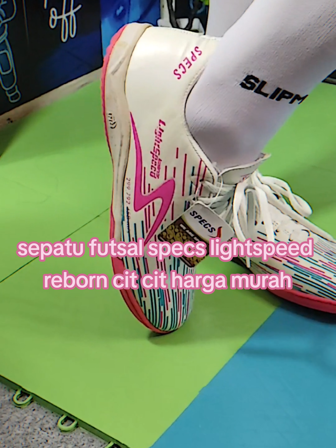 Membalas @mirzz88._.8 cit cit dong ka, sepatu futsal specs lightspeed reborn harga murah cod#sepatufutsal #sepatufutsaloriginal #sepatufutsalmurah #specs #specsindonesia 
