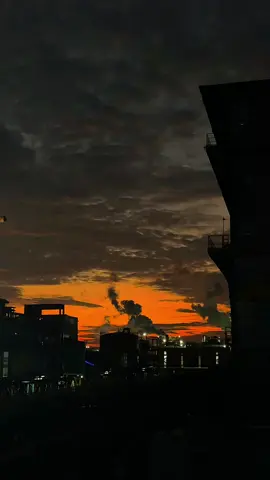 we better get back to being friends. #sunset  #backtofriends 