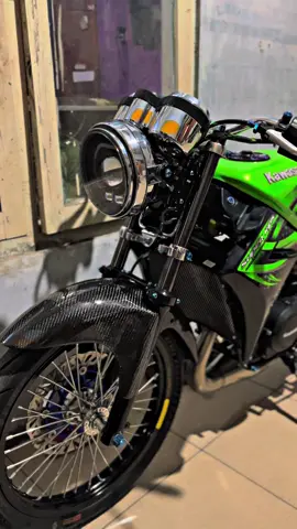 Infoo ngopi solo kota kk😁#ninjaagstyle #agstyle #ninjasritt🥷🏻 #ninja #ninjass #ninjasunmory #ninjarr150 #2stroke #tromolbecak #tromolcustom #ninjastyle #ninjajarijari #ninjasuriken #ninjadanapelajar #ninjatiktok #ninjahedon #ninjaijo #ninjadrag #fyp #fyppppppppppppppppppppppp 