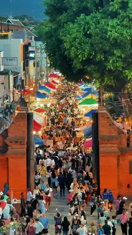 ถนนคนเดินท่าแพ 🌟✨ 🛍️🎶🍢 #ถนนคนเดินท่าแพ #เชียงใหม่ #ของกินเชียงใหม่ #ท่องเที่ยวเชียงใหม่ #ChiangMai 