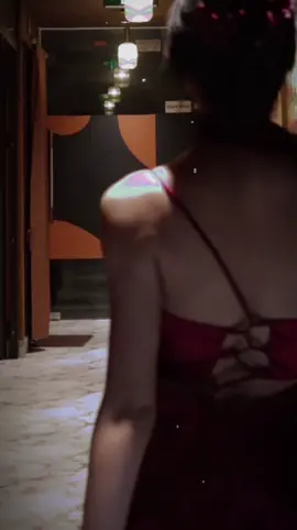 Chỉ là bóng lưng thôi mà giật giật cỡ đó 😌#CapCut #fyp #fairytail #vaylua 