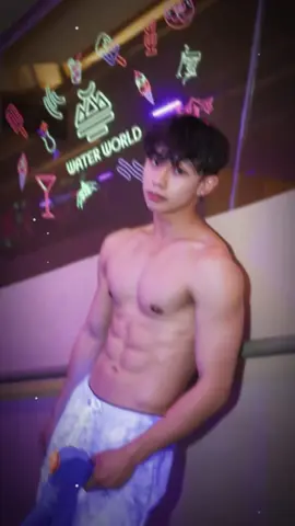 Bên nhau e là không thể...