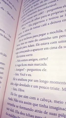 07:47|| nem parece que eu estou com preguiça de ler 🕊️ . . . . . . . . . . . . #creatorsearchinsights  #livros #hipotesedoamor  #BookTok #fyyyyyyyyyyyyyyyy 