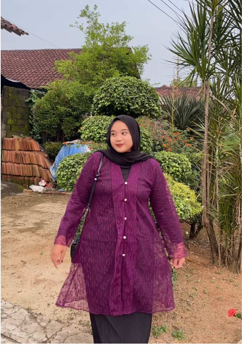 @Sikaa_ 👈kerkun outer yang aku pakai  #outerrajut #outerkondangan #outfit #OOTD #ootdkondangan #bigsizefashion #fyp 