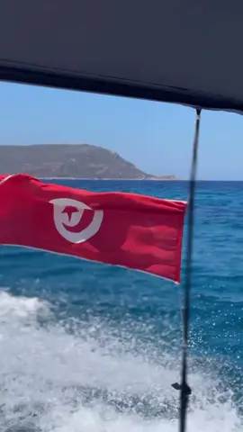 Hawaria 🌊🔥🇹🇳🏖️  #scapesa #hawaria #الهوارية_الساحرة👑🤩🇹🇳 #summer2025🌴☀️ #vacances #plage #mtaris #تونس #bellevie #tunisie #memestiktok #welcome #suivez #pfypシ #الشعب_الصيني_ماله_حل😂😂 #photography #تصويري📸 #likeforlike #repost #tik_tok #republier 