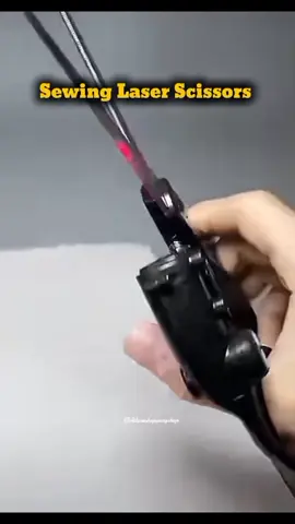 Professional Sewing Laser Guided Scissors,Scissors with Batteries for Home Crafts Infrared Household#scissors #laserscissors #laserguidescissor #sewingscissors #creatorsearchinsights @nard @bernardo @Bestmom @AKAJ shop @AajaxShop @AMARIS TREND @AFFORDABLE JMKK SHOP 