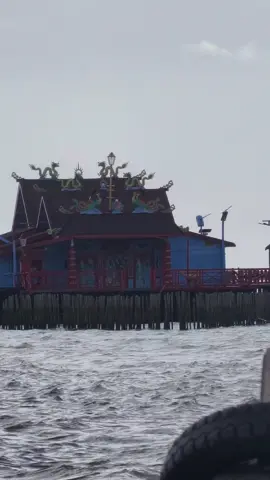 Kelenteng tengah.laut..😇 #kelentengtengahlautsungaikakap #fyp 